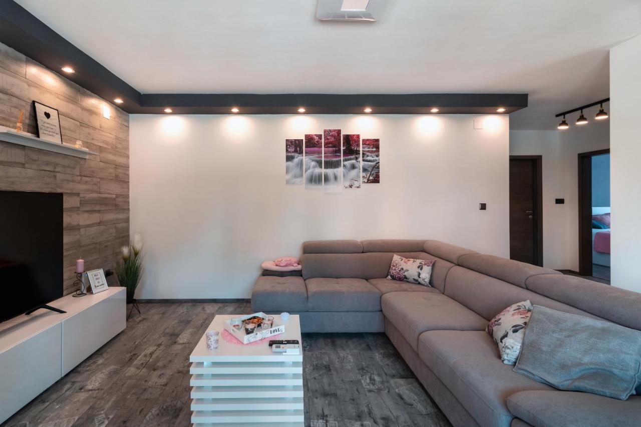 Apartman Gabrijela Muntic Екстер'єр фото